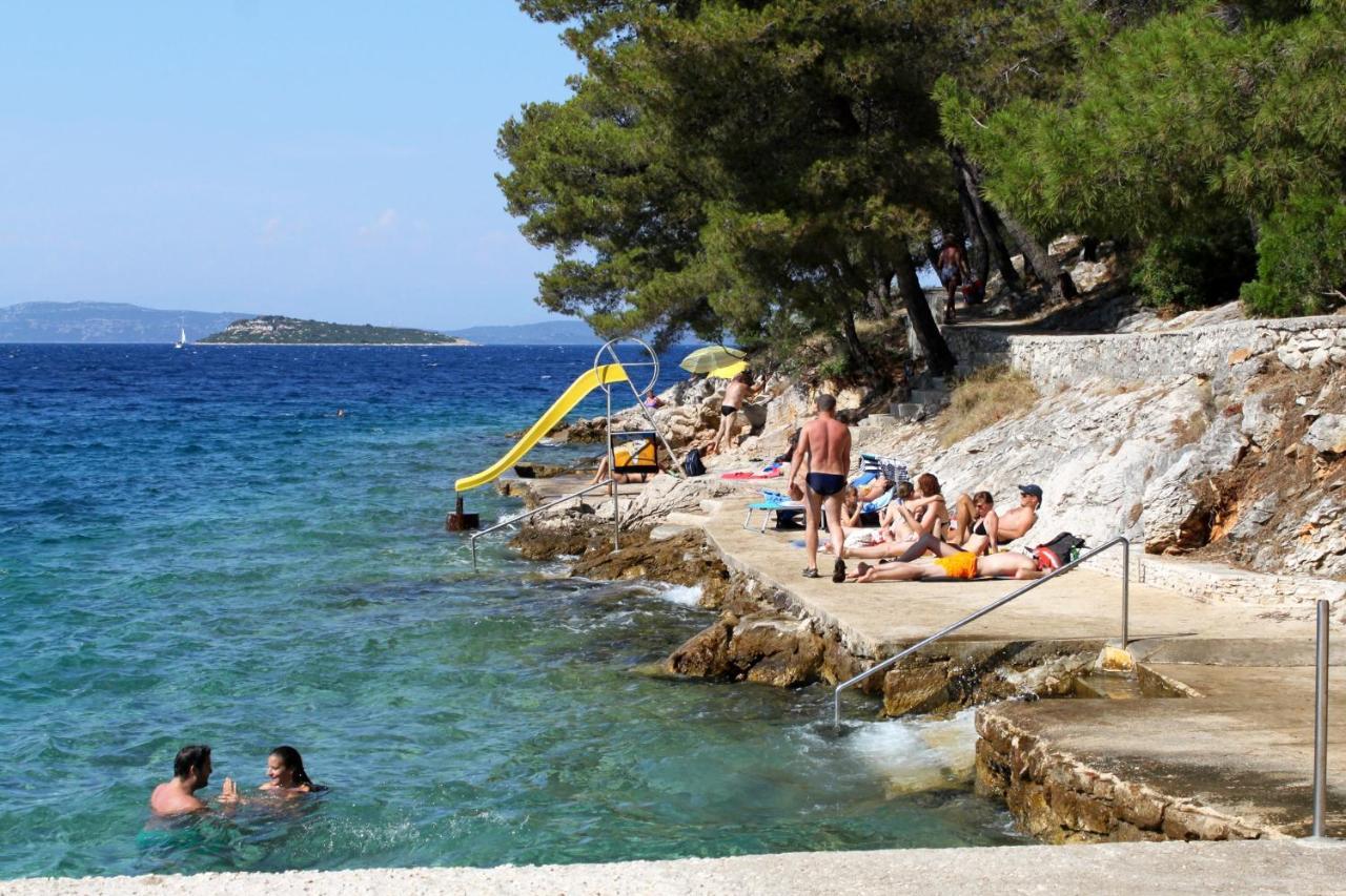 Apartments By The Sea Sali, Dugi Otok - 883 Ngoại thất bức ảnh