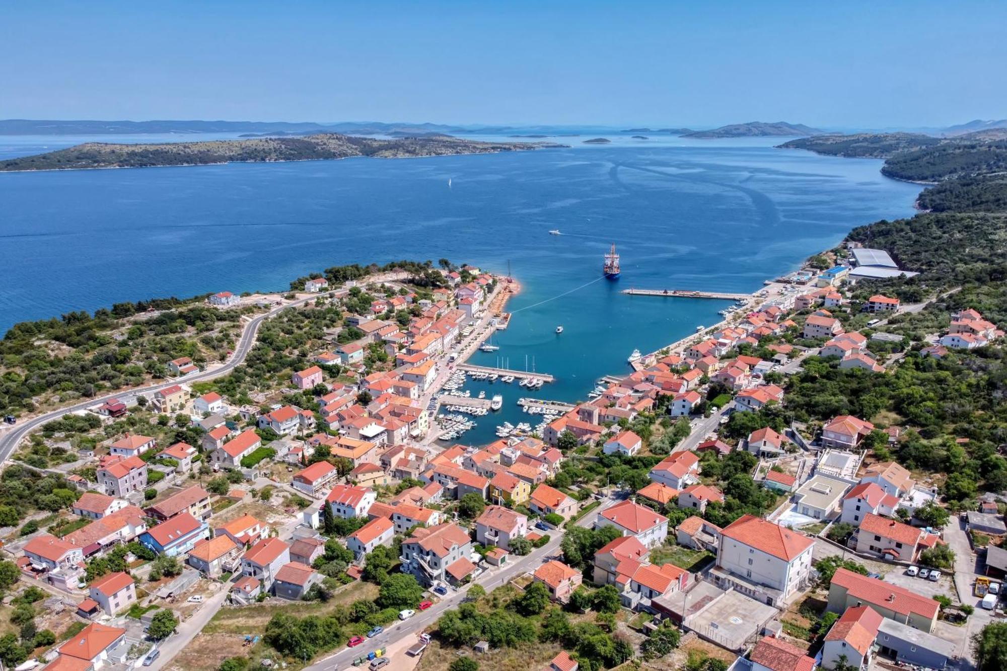 Apartments By The Sea Sali, Dugi Otok - 883 Ngoại thất bức ảnh